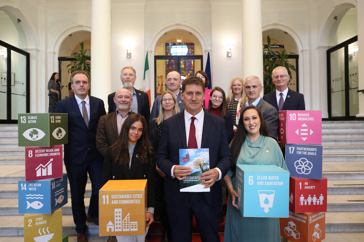 Stakeholders with Minister Ryan Pic 1.JPG